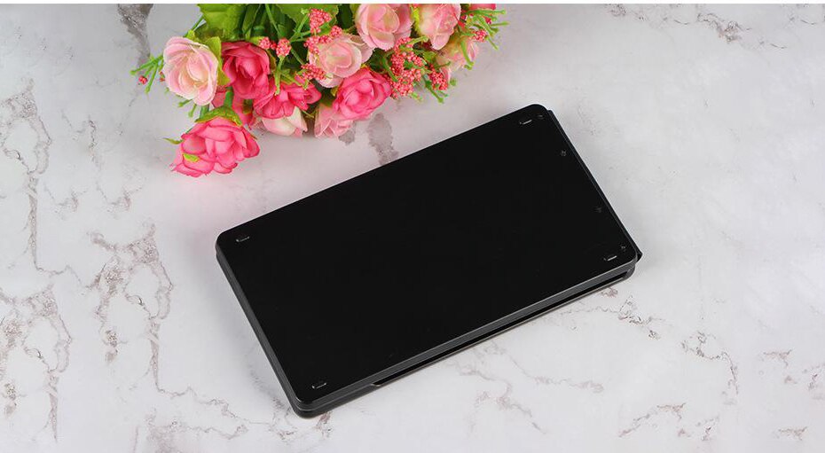 Universal Folding Bluetooth Keyboard Universal Folding Bluetooth Keyboard