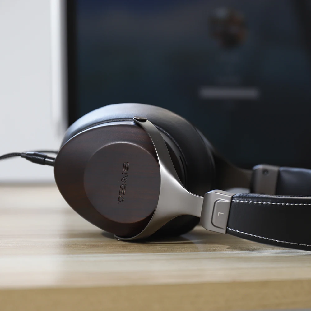 Over-ear Wood Headphones